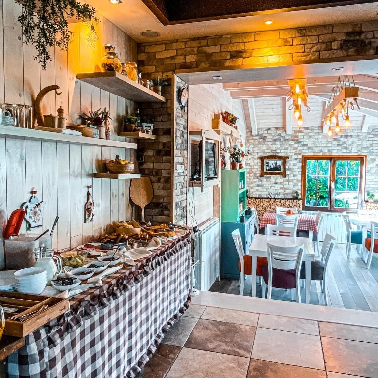 Отели типа «постель и завтрак» River apartmants and rooms M Колашин-54
