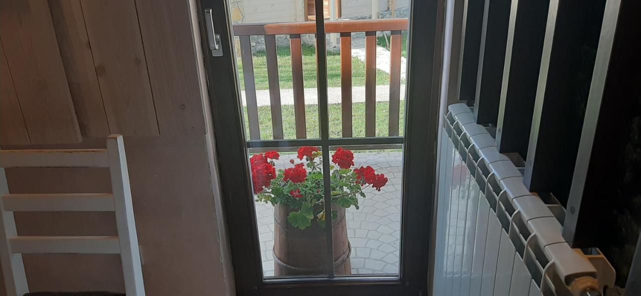 Отели типа «постель и завтрак» River apartmants and rooms M Колашин-12